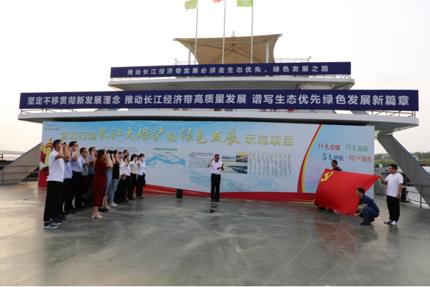 喜迎二十大|校企联建聚合力，携手奋进新征程