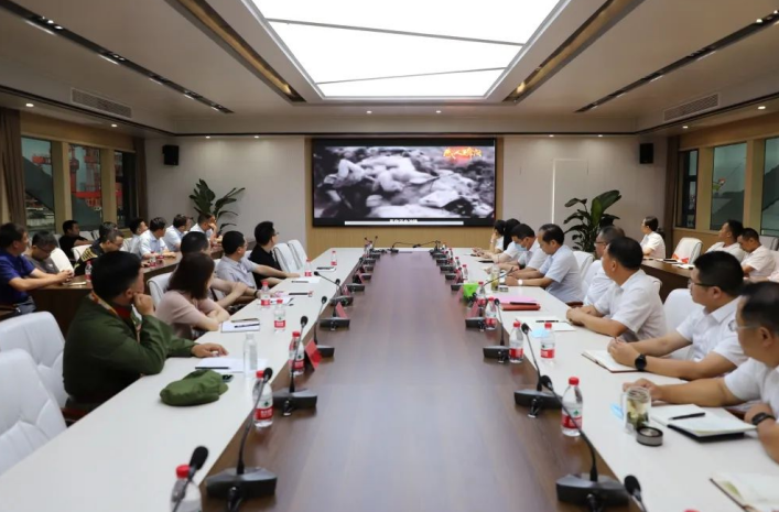 “庆七一，颂党恩”交通产业Ebpay富港板块召开银企共建活动