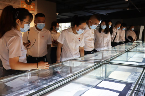 交通产业Ebpay-交服公司召开“强化廉洁意识 筑牢思想防线”思廉日主题活动